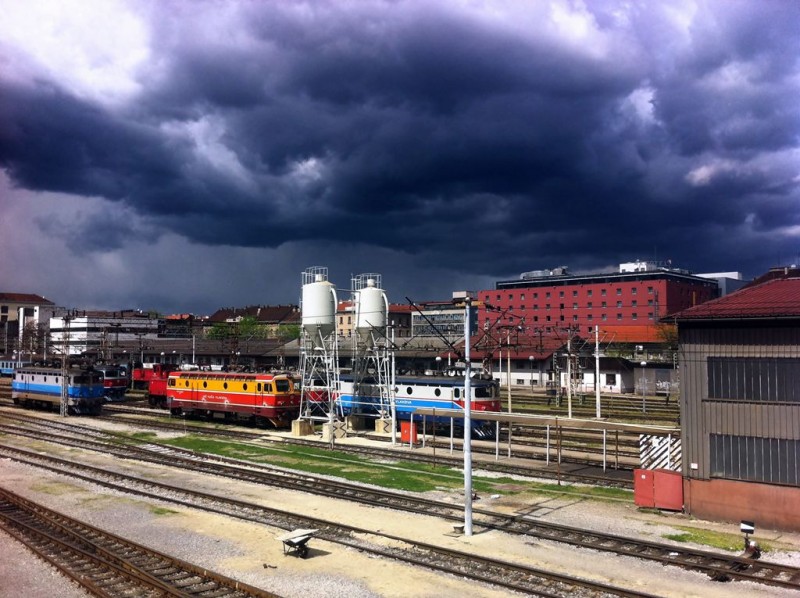 iphoto 4.JPG (154.68 KiB) Viewed 16483 times nevrijeme se sprema u Zagrebu